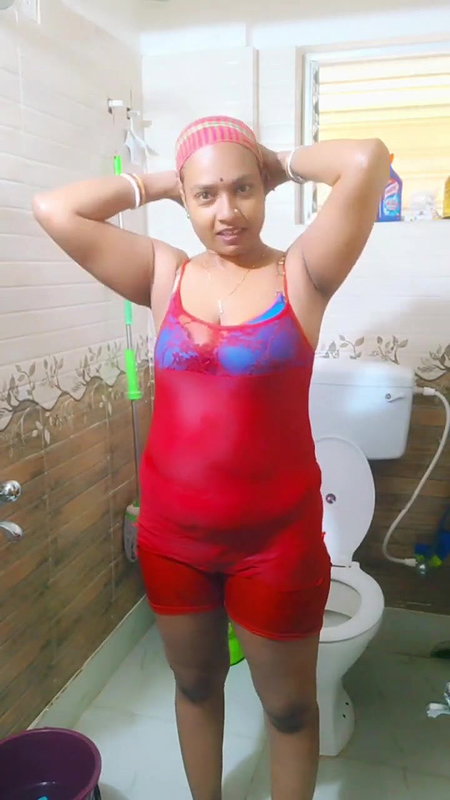 Youtuber Adda with bong beauty – 20
