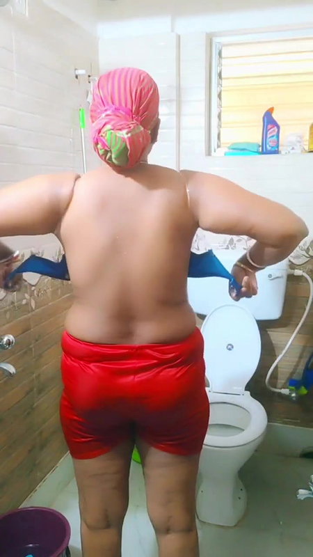 Youtuber Adda with bong beauty – 20