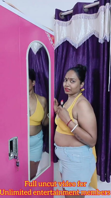 Youtuber Adda with bong beauty – 18