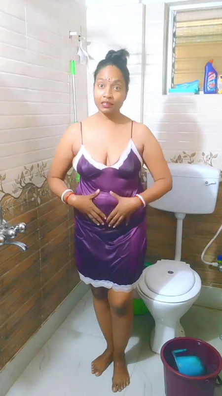 Youtuber Adda with bong beauty – 17