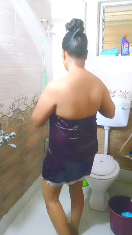 Youtuber Adda with bong beauty – 17