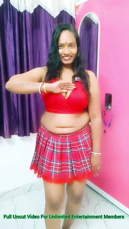Youtuber Adda with bong beauty – 15