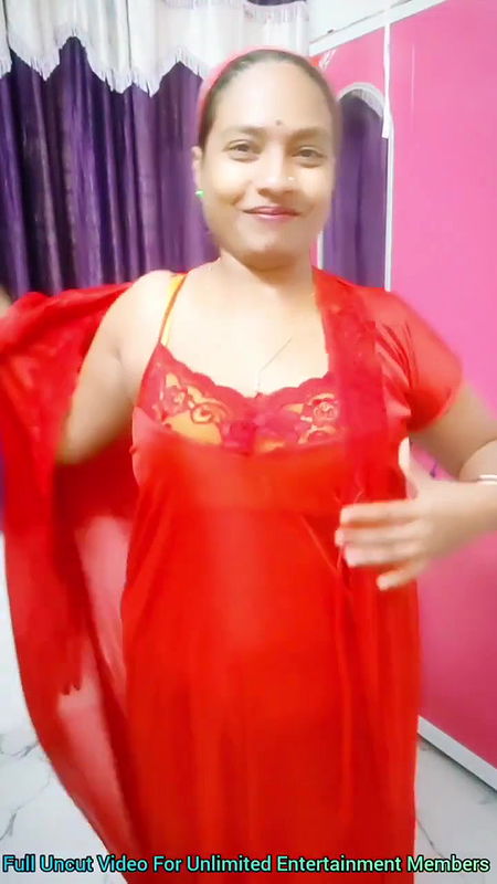 Youtuber Adda with bong beauty – 12