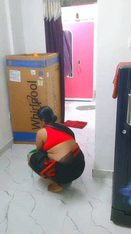 Youtuber Adda with bong beauty – 5