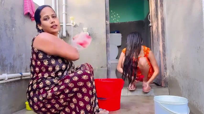 Youtuber Antra vlogs