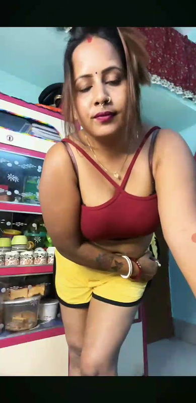 Youtuber Antra vlogs