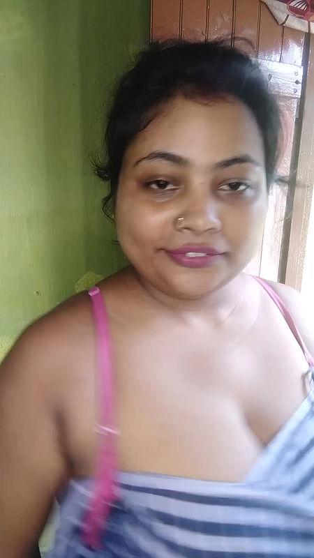 Youtuber Ruhi sarkar