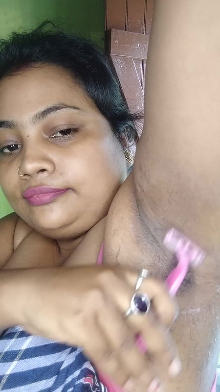 Youtuber Ruhi sarkar