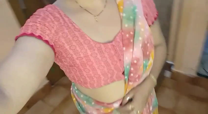 Youtuber Bindass bloging