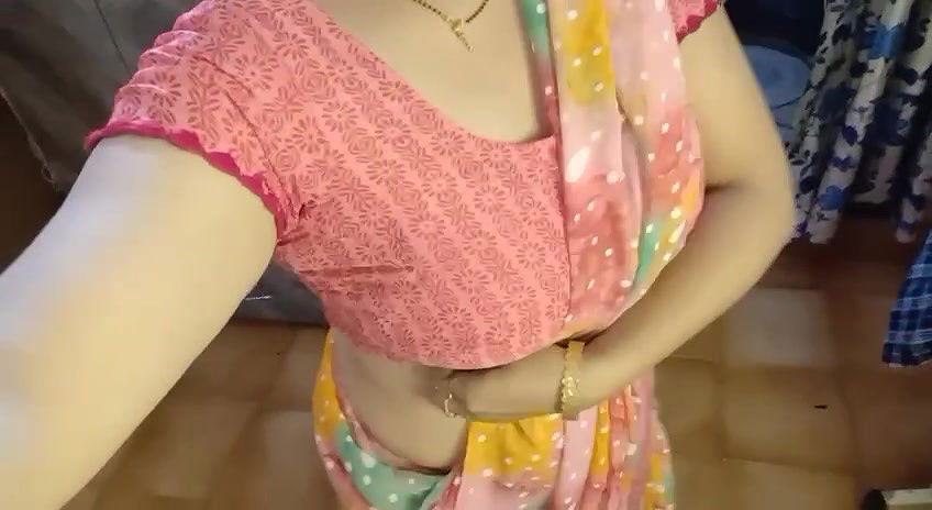 Youtuber Bindass bloging