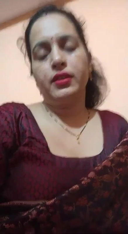 Youtuber Bindass bloging