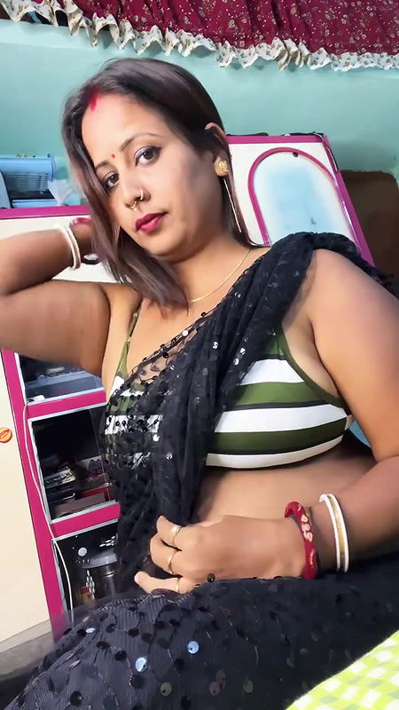 Youtuber Gouri queen