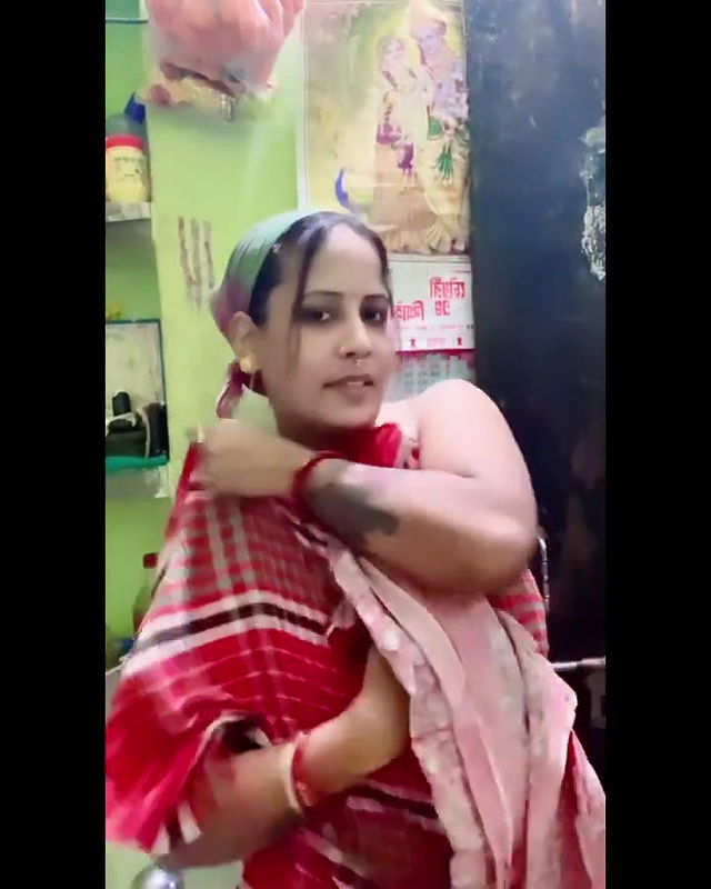 Youtuber Gouri queen