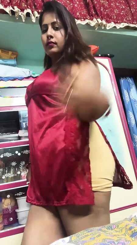 Youtuber Gouri queen