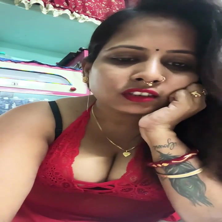 Youtuber Gouri queen