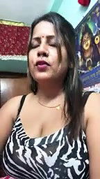 Youtuber Gouri queen