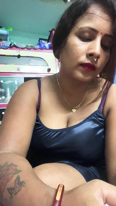 Youtuber Gouri queen