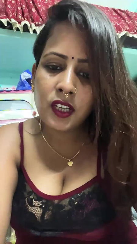 Youtuber Gouri queen