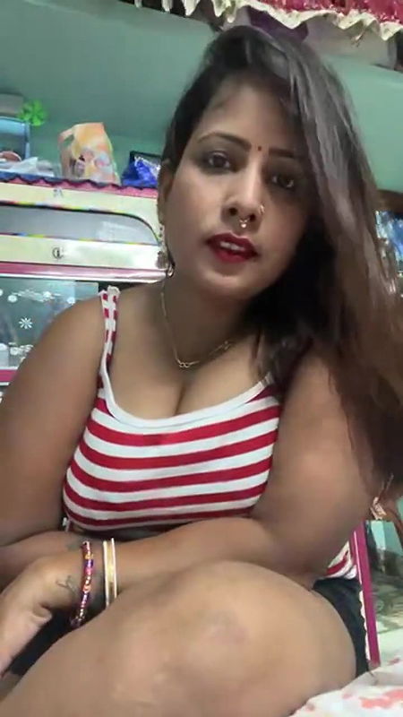 Youtuber Gouri queen