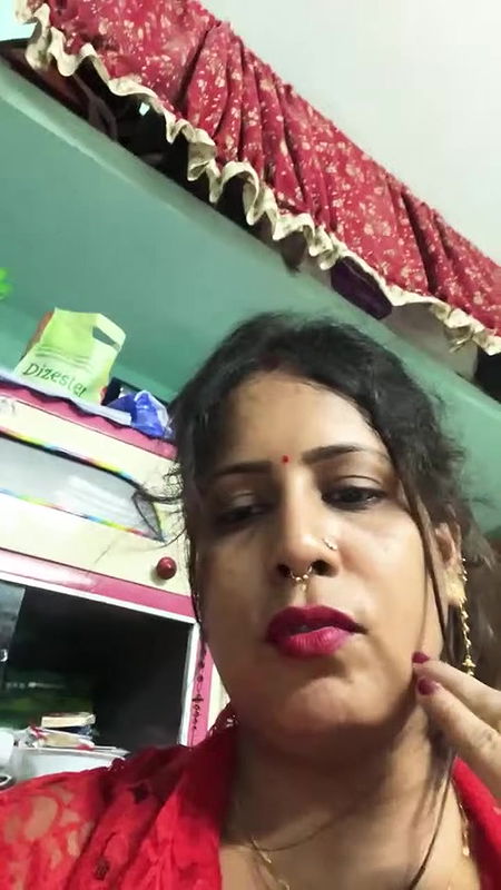 Youtuber Gouri queen