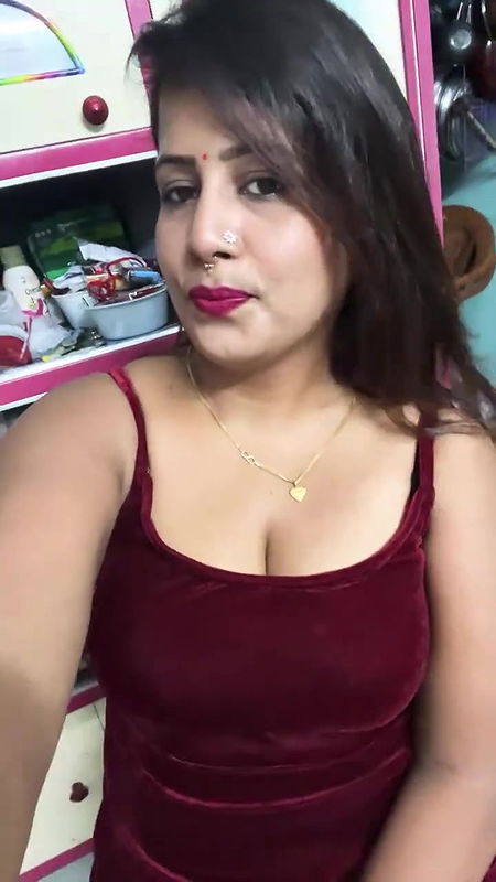 Youtuber Gouri queen