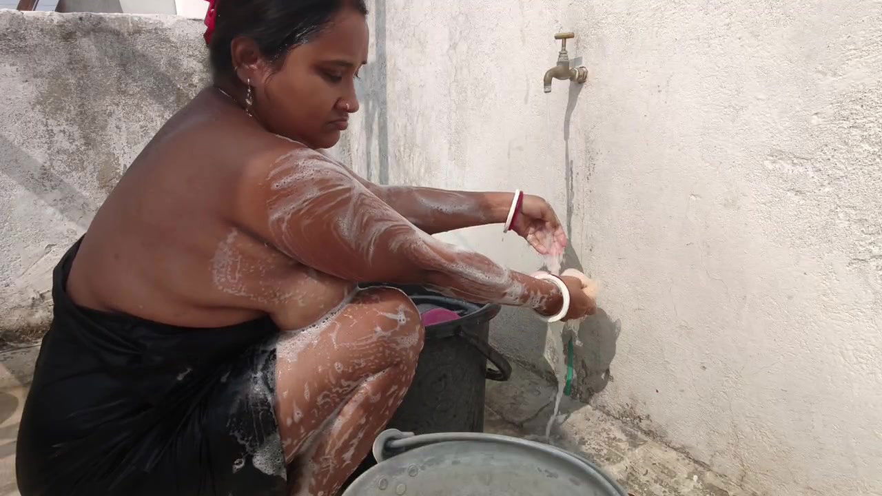 Youtuber Ria ghoshria ki duniya