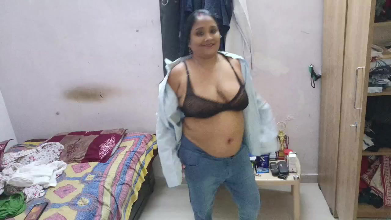 Youtuber Ria ghoshria ki duniya