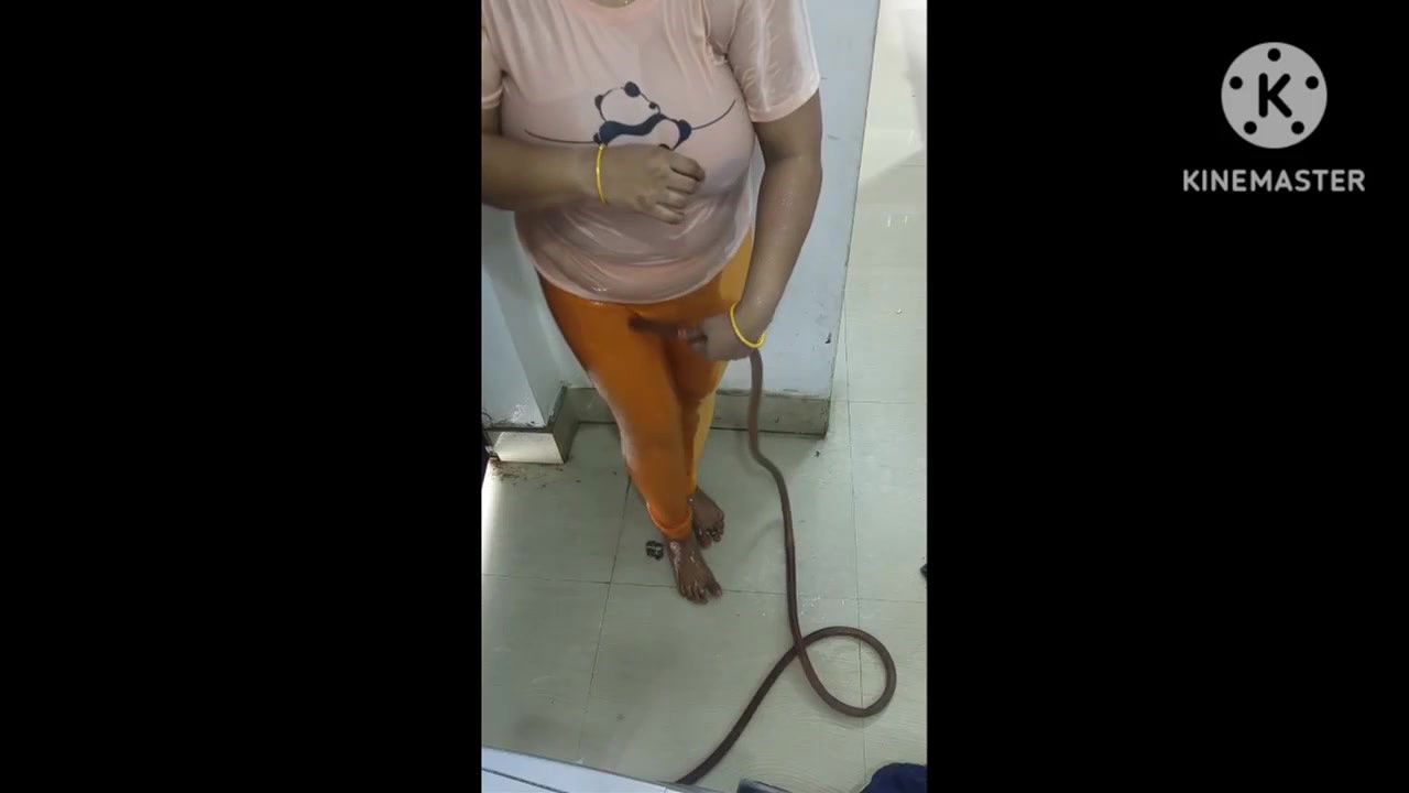 Youtuber Antra vlogs