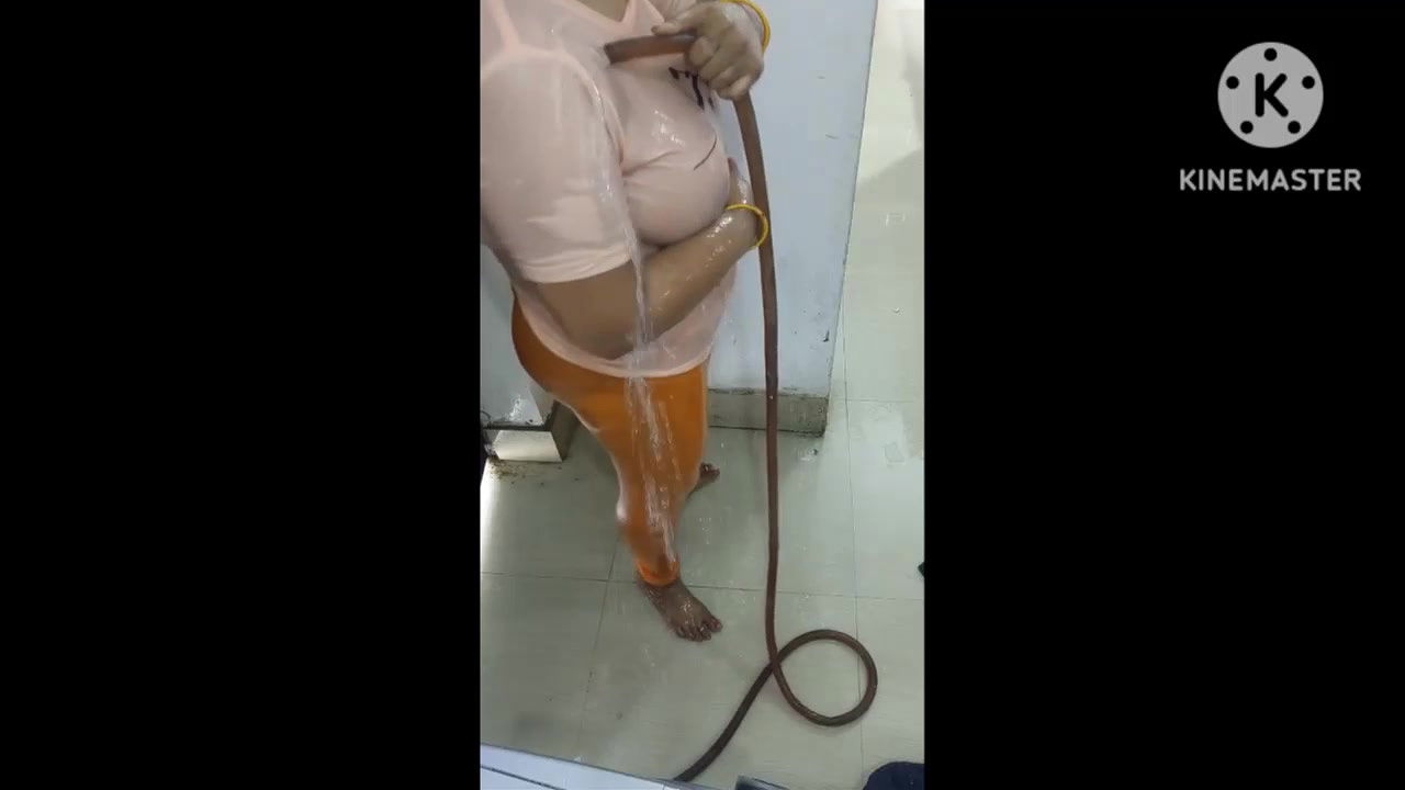 Youtuber Antra vlogs