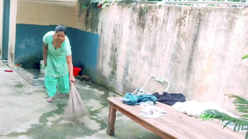 Youtuber Antra vlogs