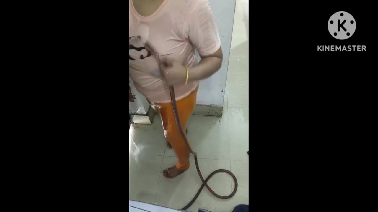 Youtuber Antra vlogs