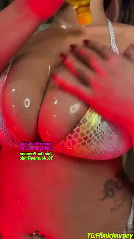 Bong Model Koyel Sarkar Nude Oil Massagee