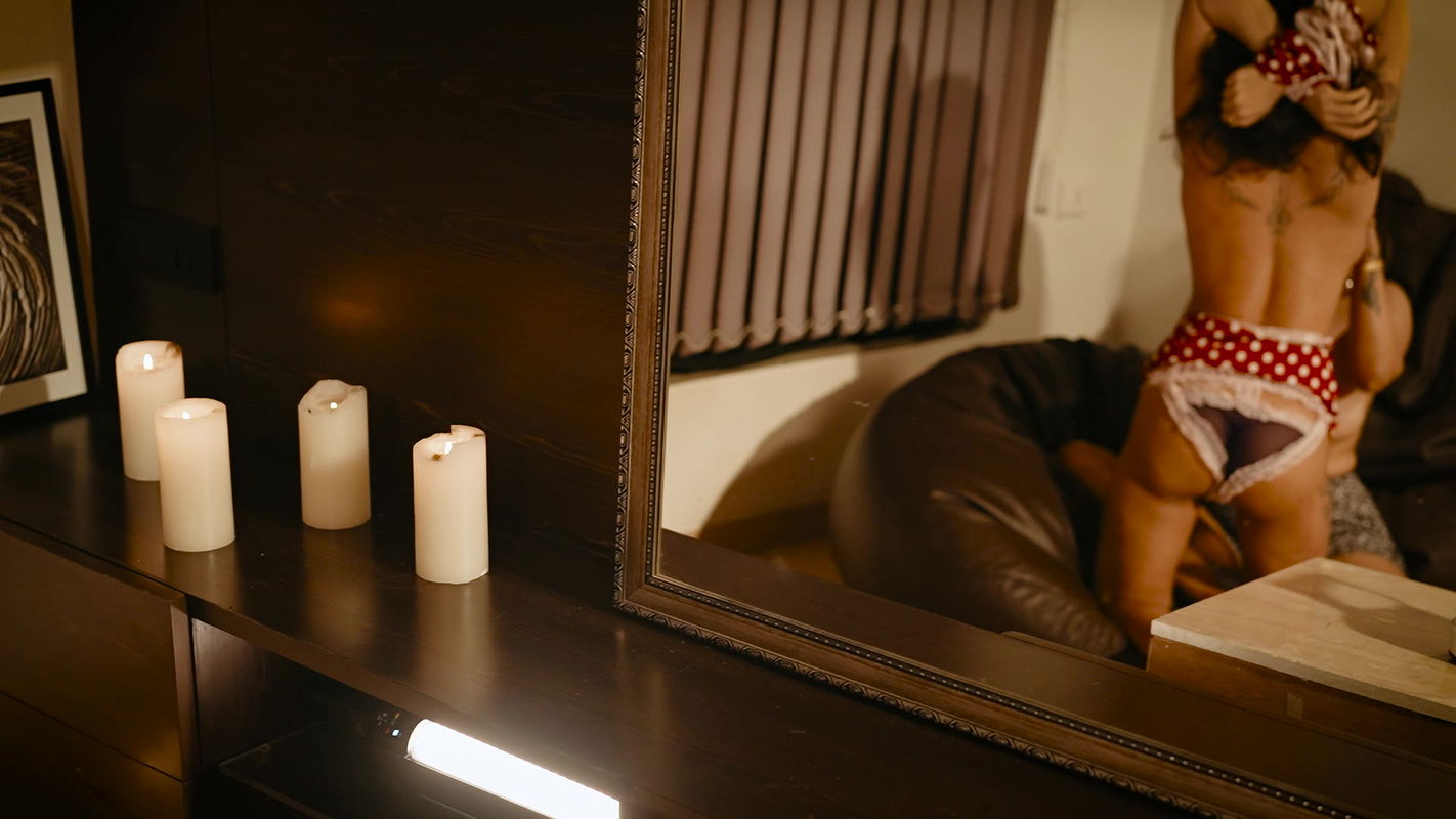 Resmi x Tina – Lips On You Part 1  App Content