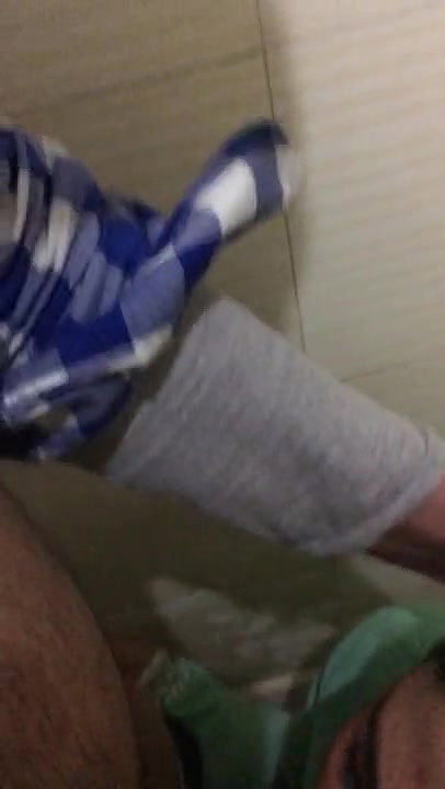 Bathroom Mai Randi Mummy ko Land Chusaya