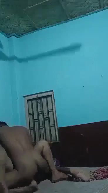 Milf Pussy Licking and Hard Fucked By Young Lover