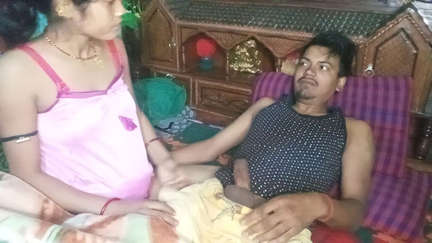 Bihari sexy housewife fucked with her father in law bihari couple