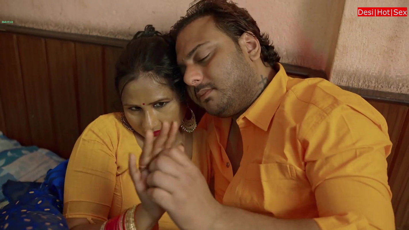 Desi Randi Bhabhi visits my home! Bhabhi Sex