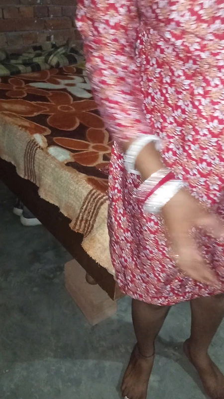 Aah Fatt Gyi Meri to. Cum Inside the Choot but Choot Is Veery Very Tight