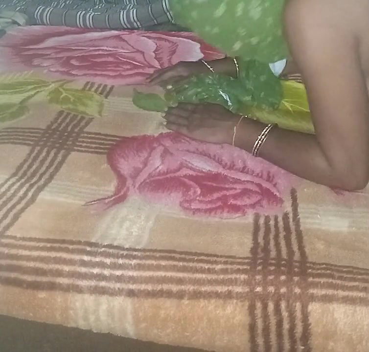 Desi Aunty Fucked by Her Neighbour