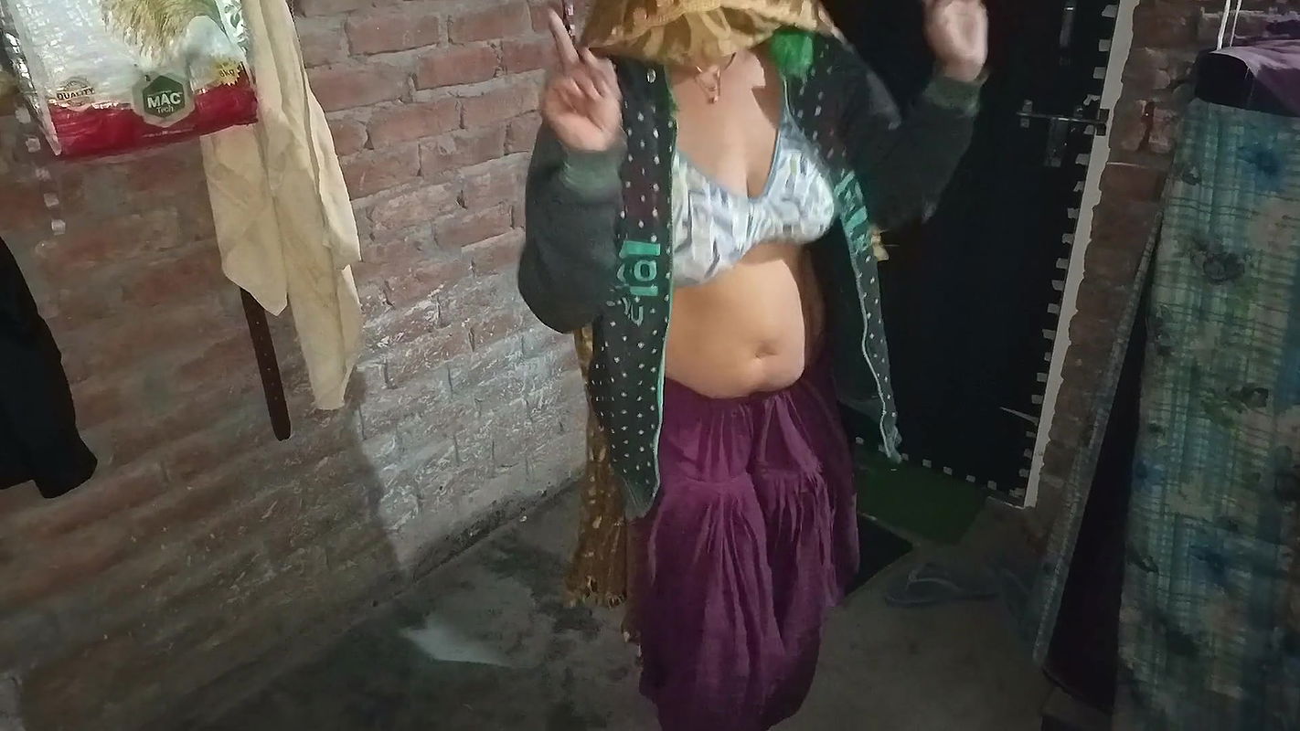 Desi Cute and Beautiful New Married Punjabi Bhabhi Nude Dance and Show Her Big and Round Round Boobs