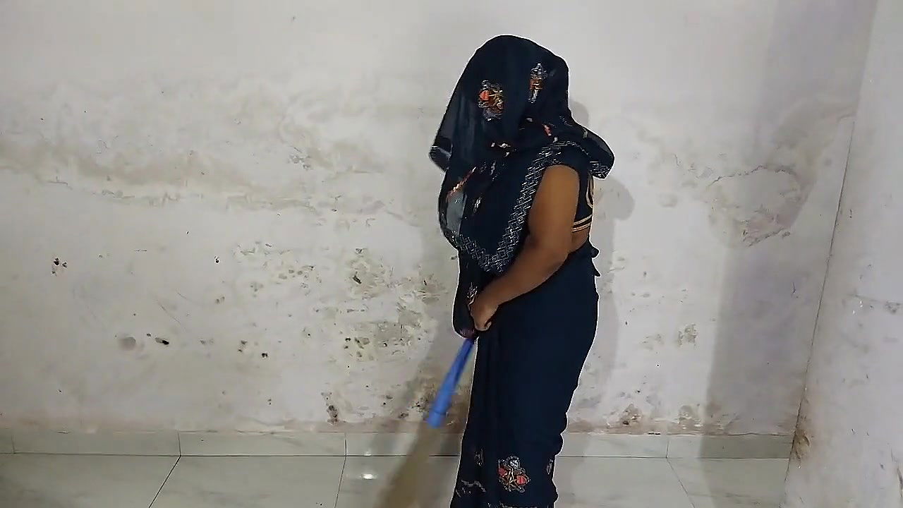 Desi Indian Stepbrother Fucked His New Stepsister a Lot While She Was Sweeping and Mopping