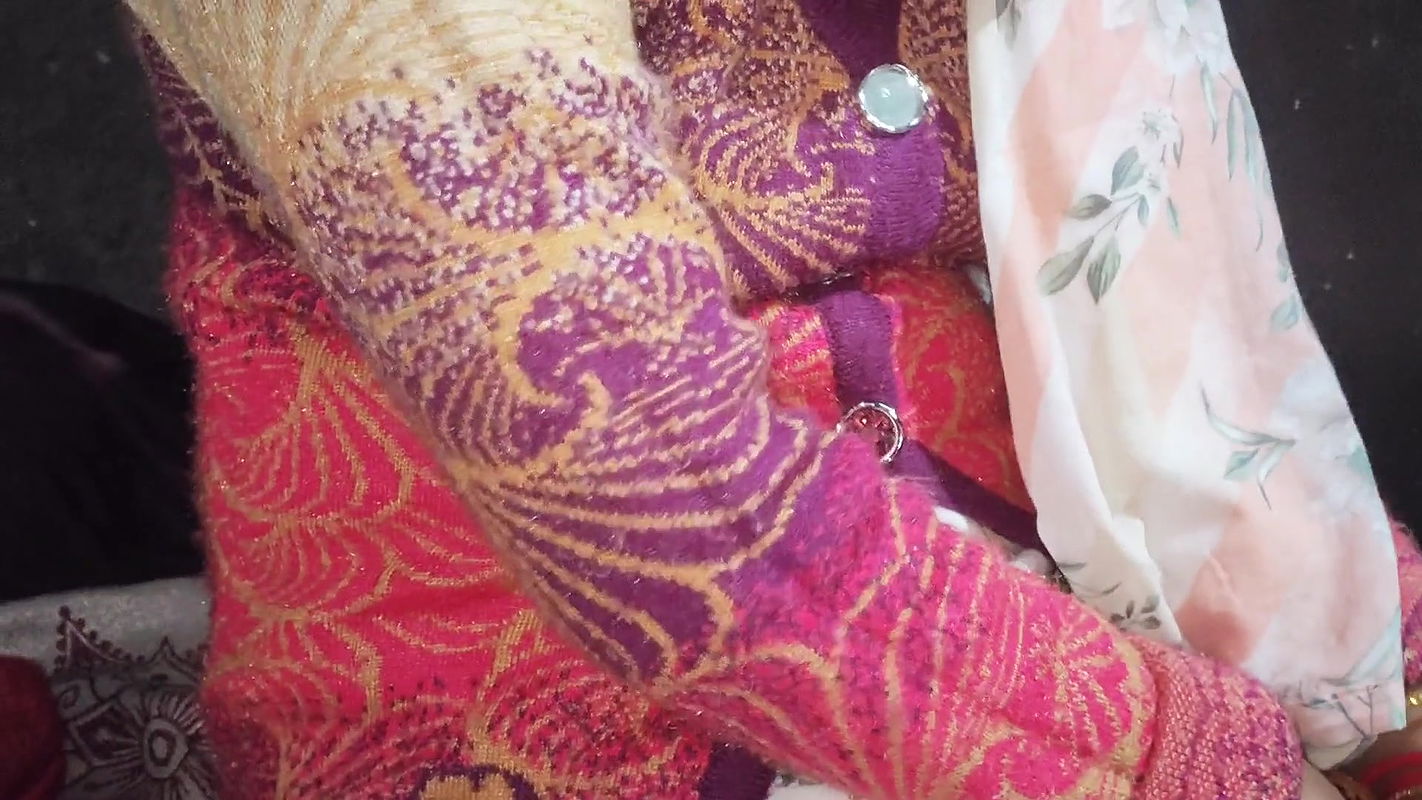 Desi Indian Very Cute Desi Indian Girl Hard Fucking White Pussy – Full Hindi Audio