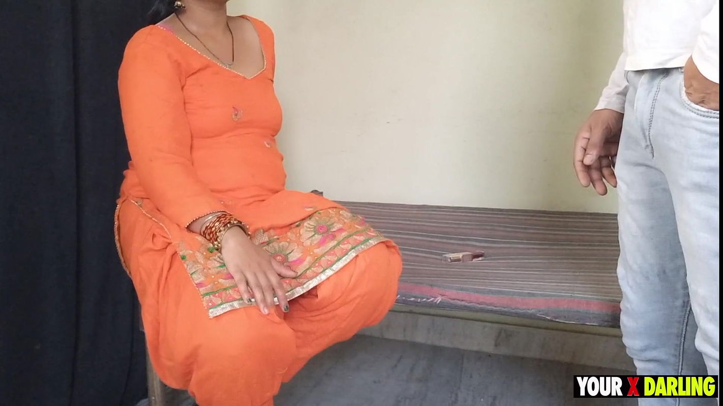 Divorced Aunty Fucked by Her Bihari Renter for Rent