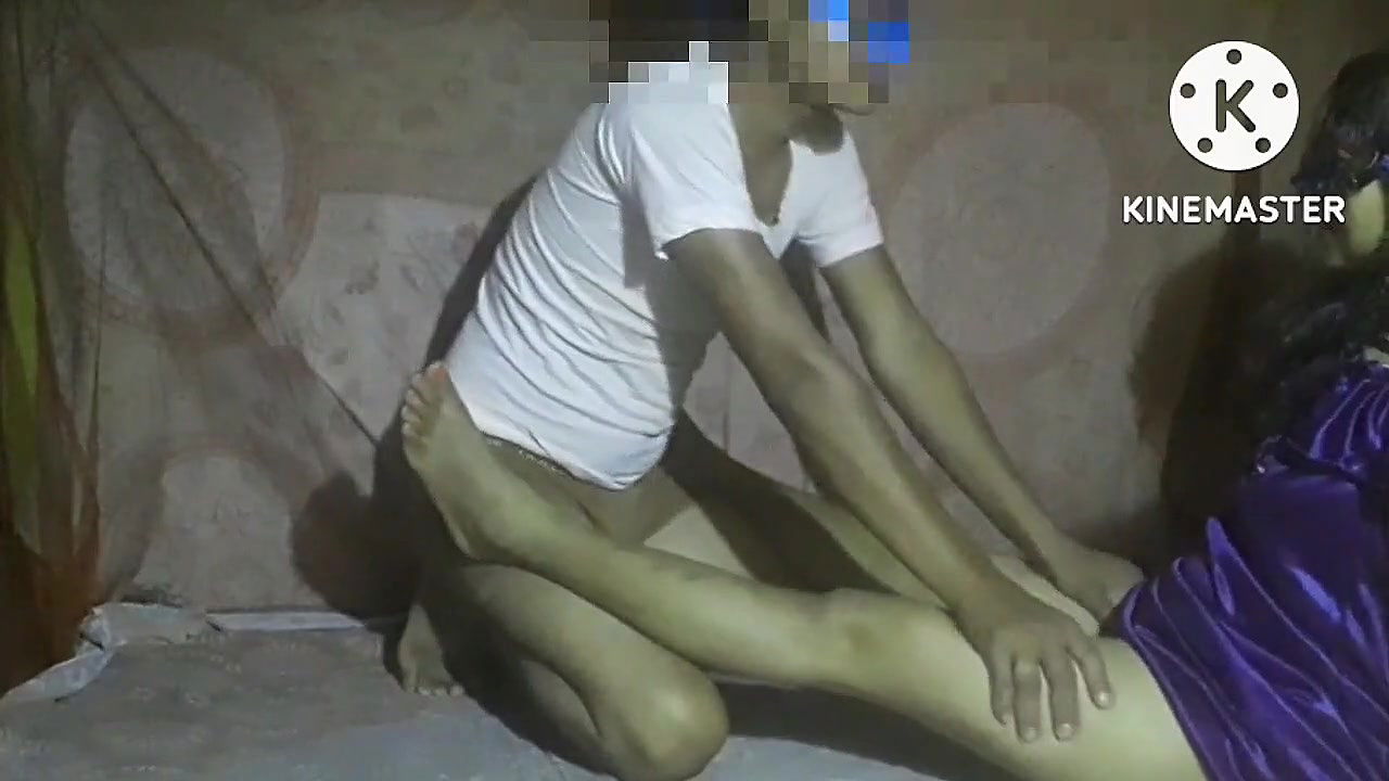 Hot Sonali Bhabi Part 1