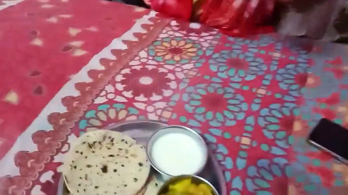 Indian 18 Years Old Big Boobs Beautiful Desi Girl Fucked by in Hindi Audio