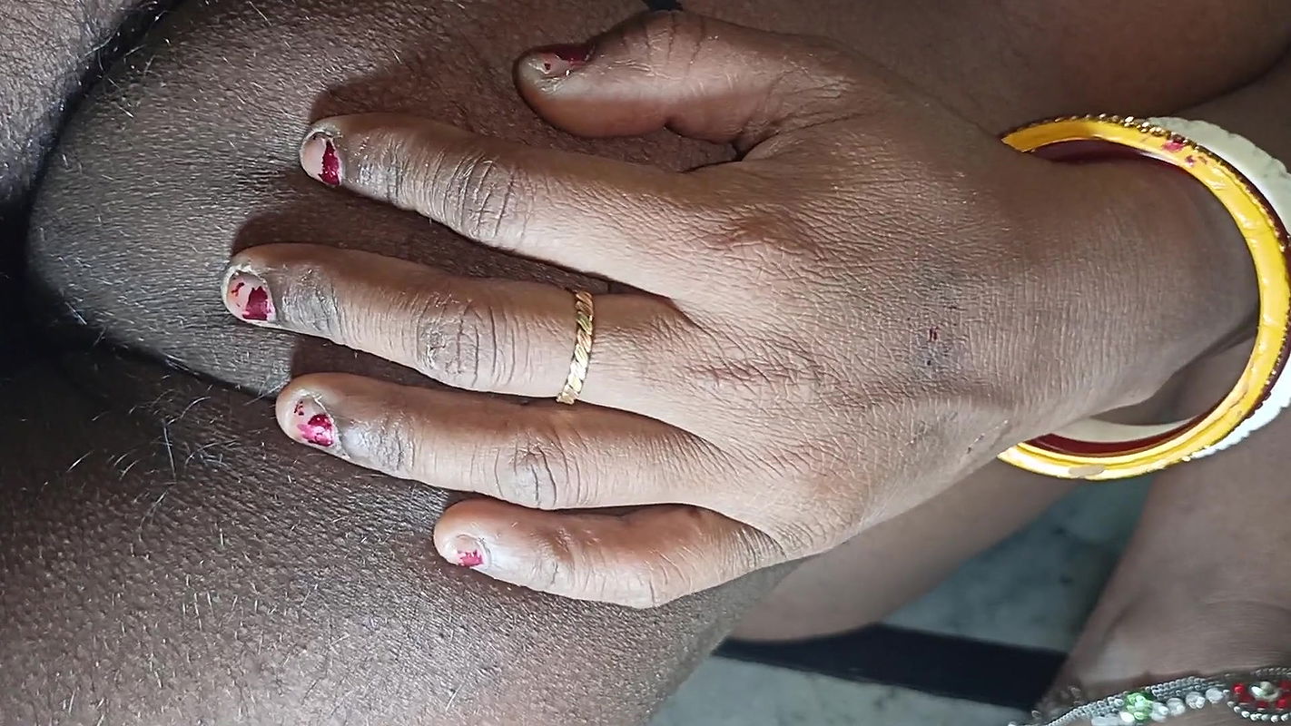 Indian Bhabhi Fingering Video