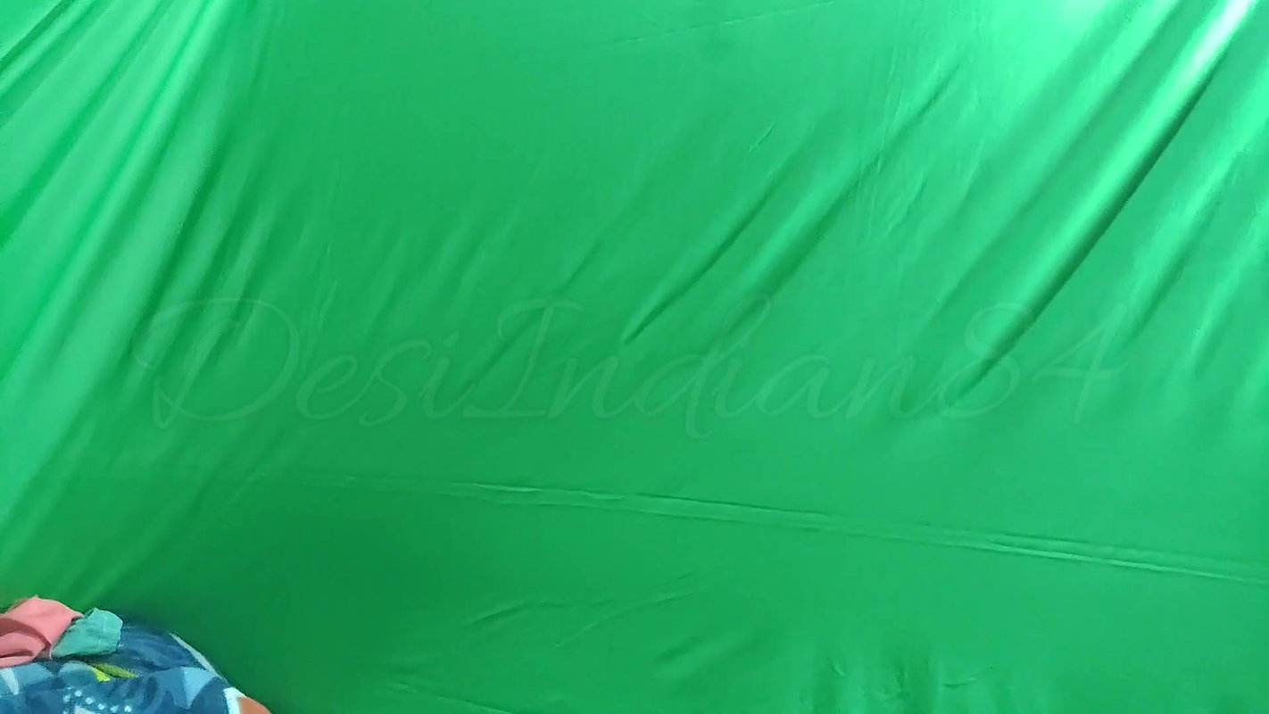 Indian Bhabhi Fucked in Doggystyle and Bhabhi Got Cum