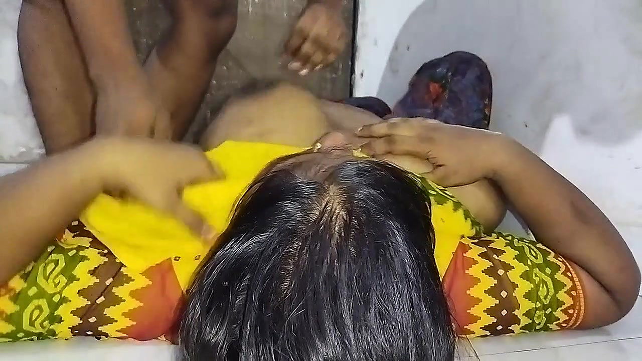 Indian Desi Fucked with Cumshot