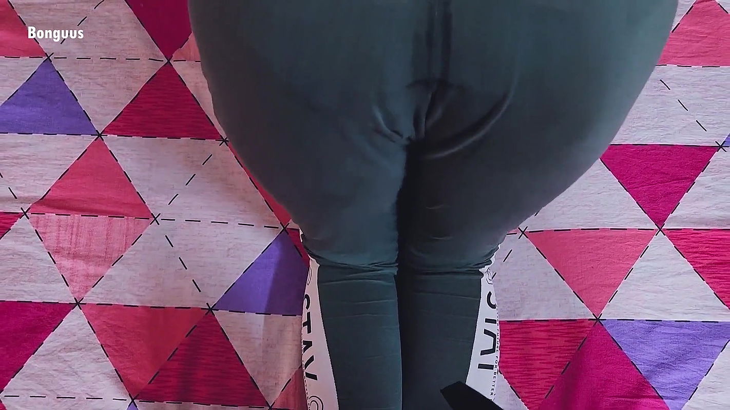 Indian Sex Video of Beautiful Housewife and Her Gym Trainer Yoga Teacher