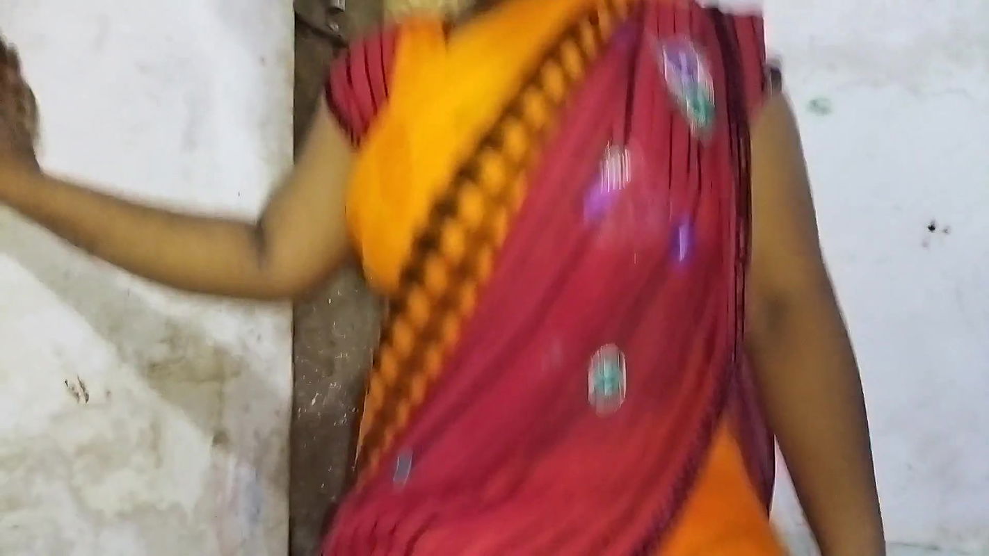 Indian Stepdad and Stepdaughter Fuck Alone Home